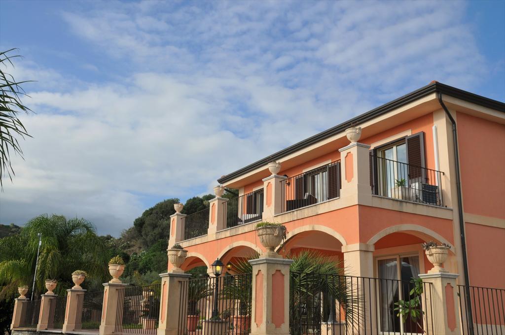 Gramati Villa *